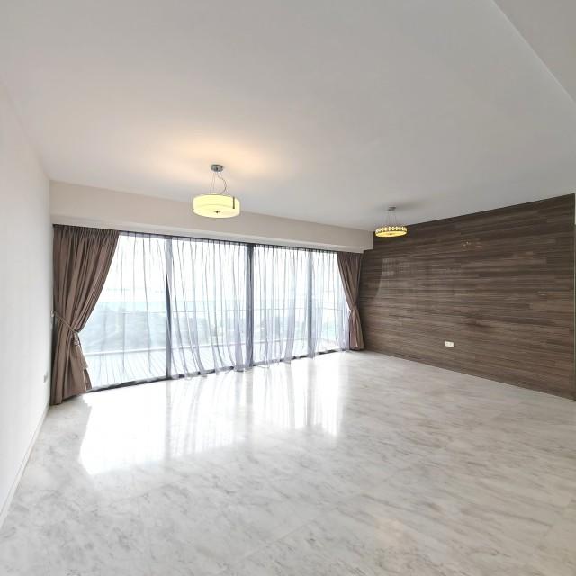 Condominium for Rent, Silversea Condominium For Rent, $10,500, 3 Bed 3 Bath 1,690 sqft $6.21 psf, SGD 10,500 | 99-year Leasehold