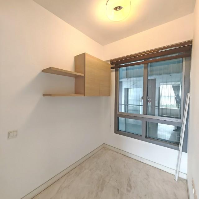 Condominium for Rent, Silversea Condominium For Rent, $10,500, 3 Bed 3 Bath 1,690 sqft $6.21 psf, SGD 10,500 | 99-year Leasehold