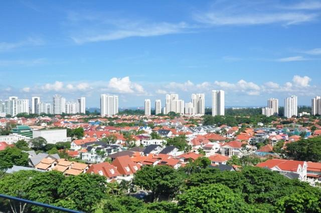 Prop-GPT: Condominium: D14  Dakota Residences