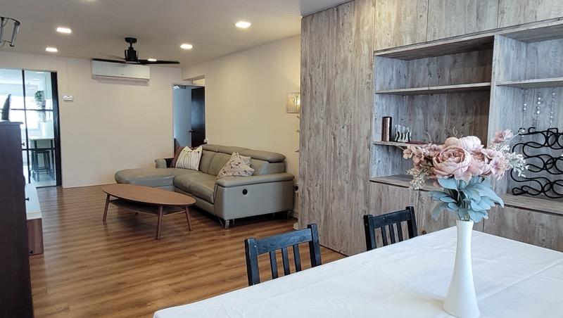 405 Hougang Avenue 10 HDB Apartment For Rent, $3,900, 3 Bed 2 Bath 979 sqft $3.98 psf