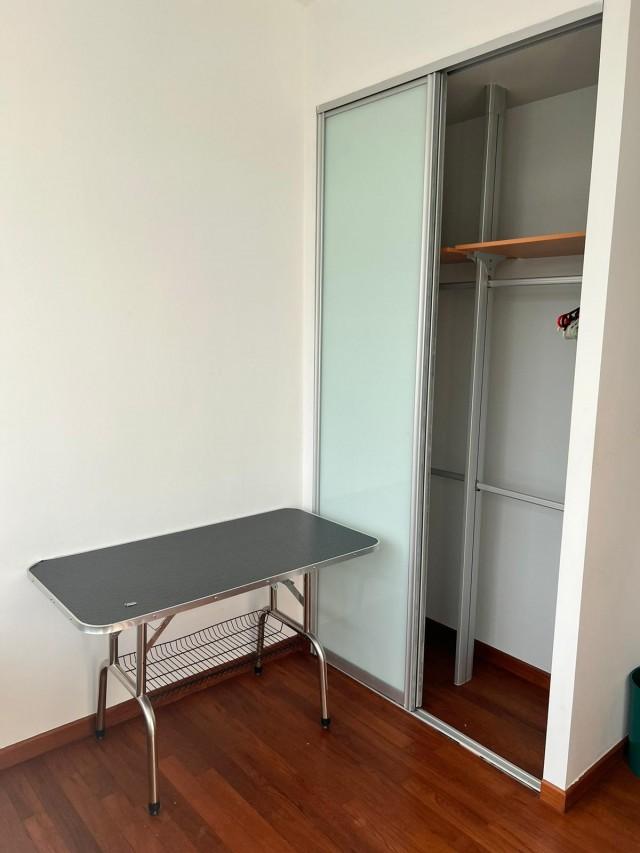 Apartment for Rent, Icon @ Pasir Panjang Apartment Room Rental, $1,700, 1 Bed 1 Bath 200 sqft $8.50 psf, SGD 1,700 | Freehold