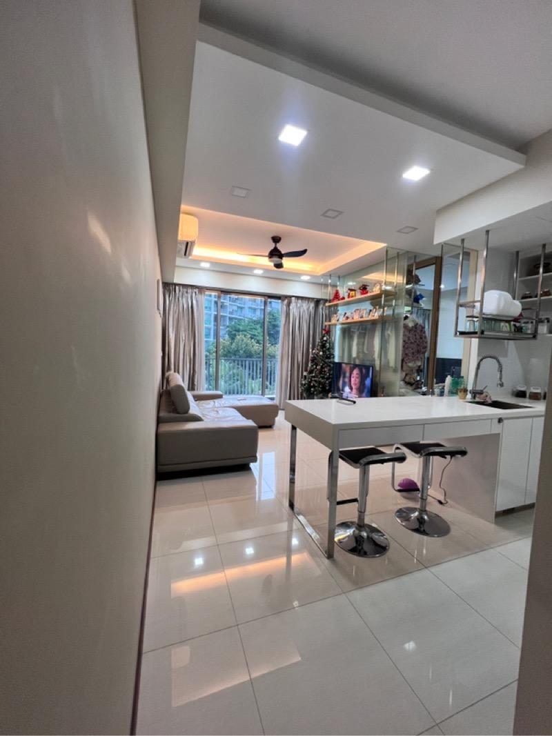 Prop-GPT: Condominium: D18 Pasir Ris Seastrand