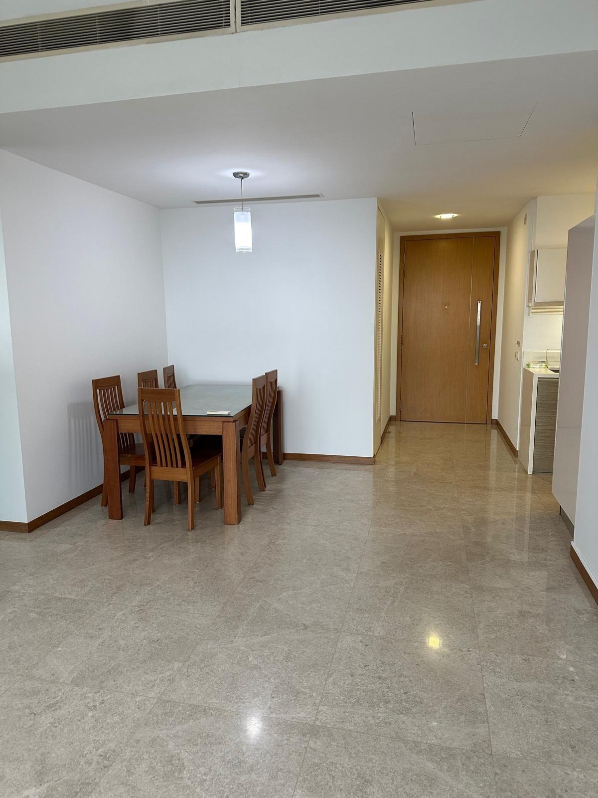 Condominium for Rent, Marina Bay Residences Condominium For Rent, $5,900, 1 Bed 1 Bath 753 sqft $7.84 psf, SGD 5,900 | 99-year Leasehold
