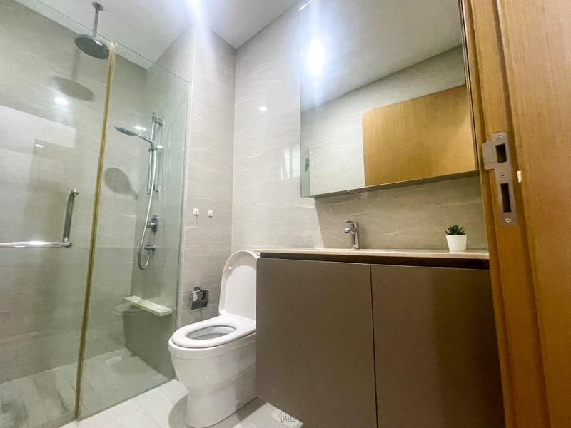 Apartment for Rent, Waterfront @ Faber Apartment Room Rental, $2,100, 1 Bed 2 Bath 200 sqft $10.50 psf, SGD 2,100 | 99-year Leasehold