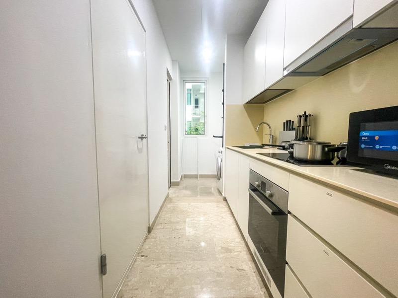 Apartment for Rent, Waterfront @ Faber Apartment Room Rental, $2,100, 1 Bed 2 Bath 200 sqft $10.50 psf, SGD 2,100 | 99-year Leasehold