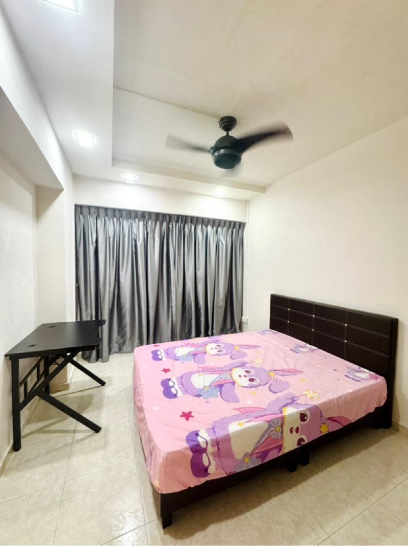 Prop-GPT: HDB Apartment: D19  699C Hougang Street 52