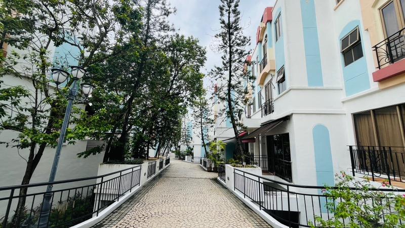 Cluster House for Rent: D16