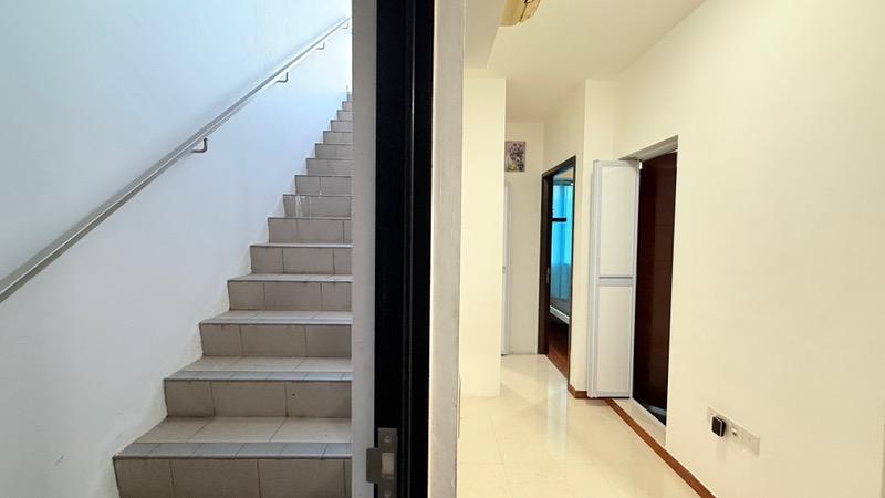 Condominium for Rent: D14, 398371