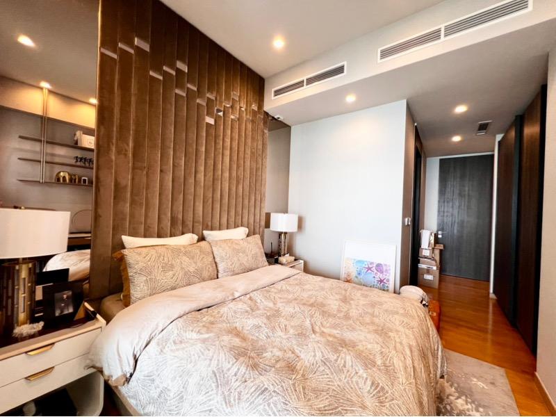 Condominium for Rent, Cape Royale Condominium For Rent, $12,000, 3 Bed 3 Bath 1,722 sqft $6.97 psf, SGD 12,000 | 99-year Leasehold