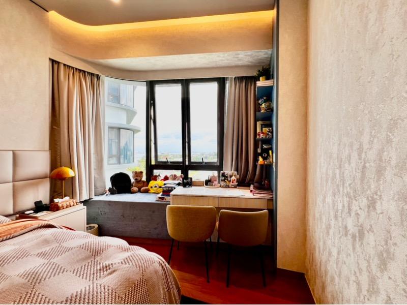 Condominium for Rent, Cape Royale Condominium For Rent, $12,000, 3 Bed 3 Bath 1,722 sqft $6.97 psf, SGD 12,000 | 99-year Leasehold