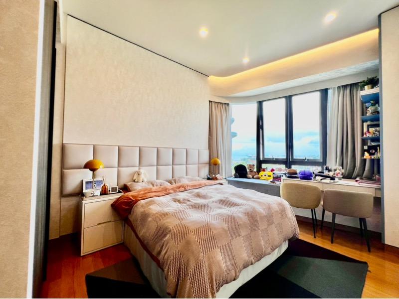 Condominium for Rent, Cape Royale Condominium For Rent, $12,000, 3 Bed 3 Bath 1,722 sqft $6.97 psf, SGD 12,000 | 99-year Leasehold