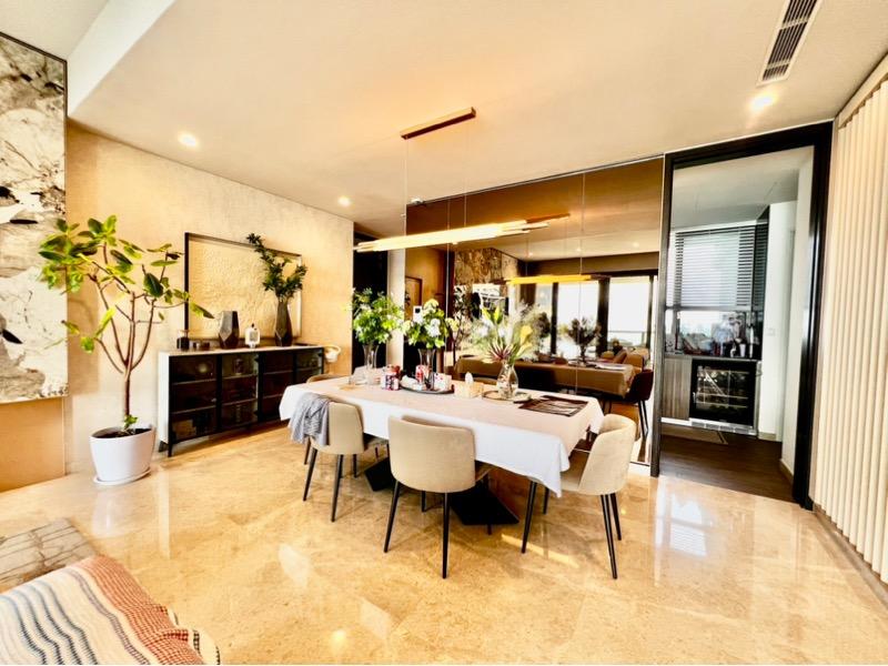 Condominium for Rent, Cape Royale Condominium For Rent, $12,000, 3 Bed 3 Bath 1,722 sqft $6.97 psf, SGD 12,000 | 99-year Leasehold
