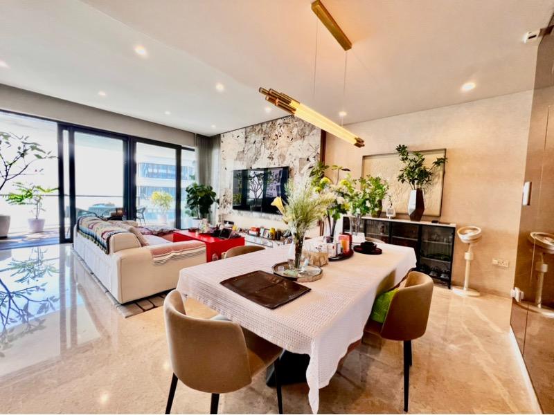 Condominium for Rent, Cape Royale Condominium For Rent, $12,000, 3 Bed 3 Bath 1,722 sqft $6.97 psf, SGD 12,000 | 99-year Leasehold