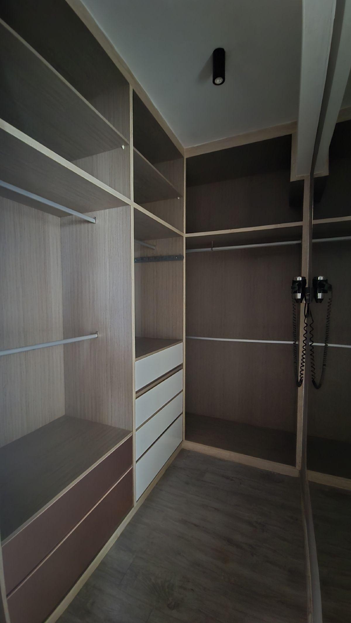 Parkview Apartments Condominium For Rent, $3,800, 2 Bed 2 Bath 915 sqft $4.15 psf