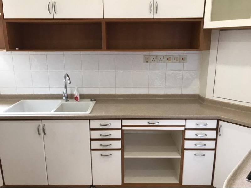 Harvest Mansions Apartment For Rent, $4,000, 2 Bed 2 Bath 947 sqft $4.22 psf