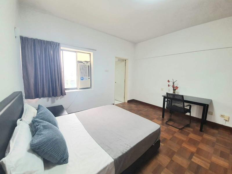 Condominium for Rent, Teresa Ville Condominium Room Rental, $2,200, 1 Bed 1 Bath 220 sqft $10.00 psf, SGD 2,200 | Freehold
