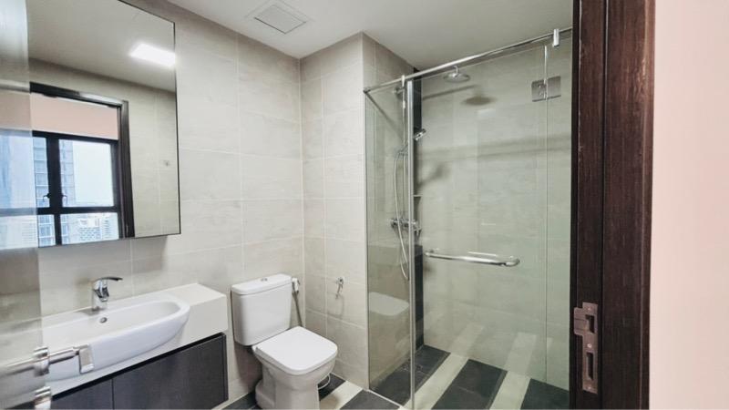 Parc Riviera Condominium For Rent, $4,300, 2 Bed 2 Bath 710 sqft $6.06 psf