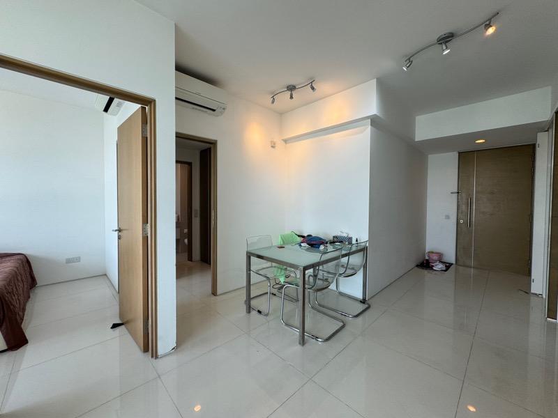Condominium for Rent: D08, 208745