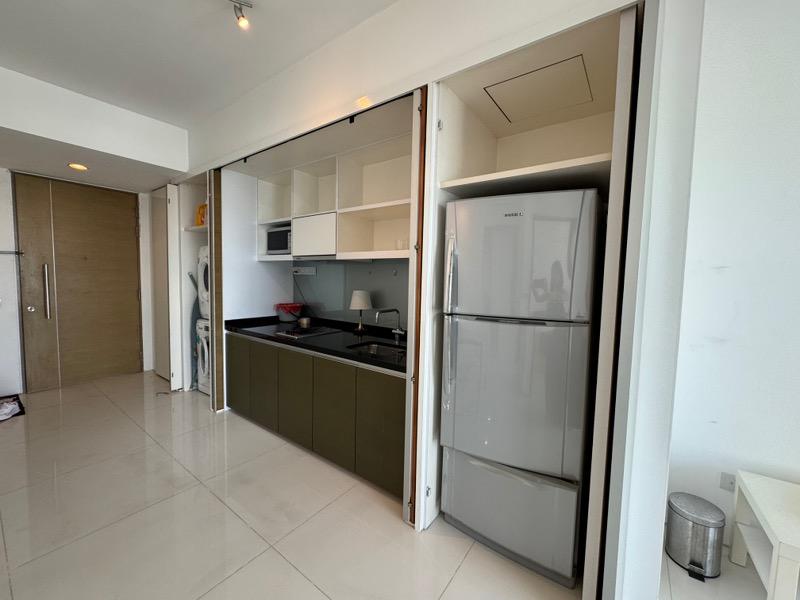 Condominium for Rent: D08, 208745