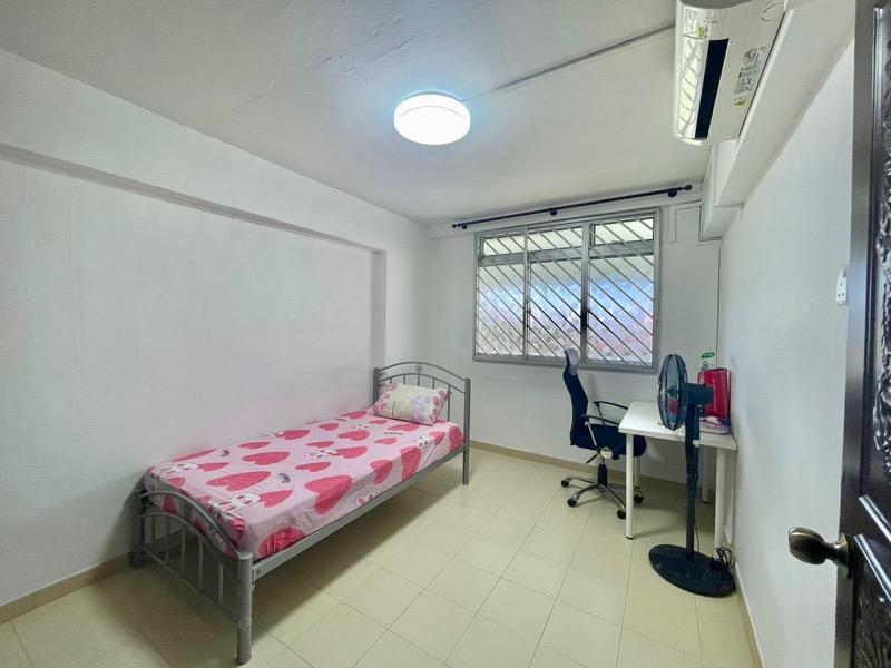 Prop-GPT: HDB Apartment: D20  110 Bishan Street 12