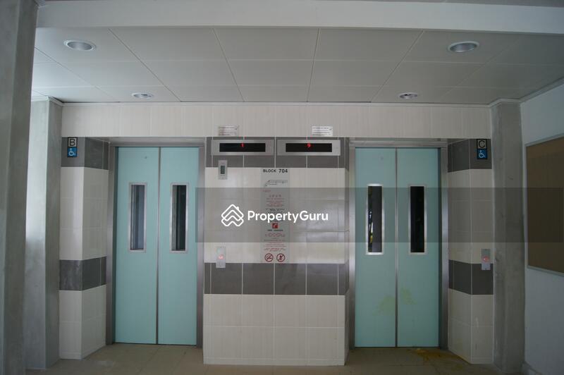 HDB Flat for Rent: D05, 120704