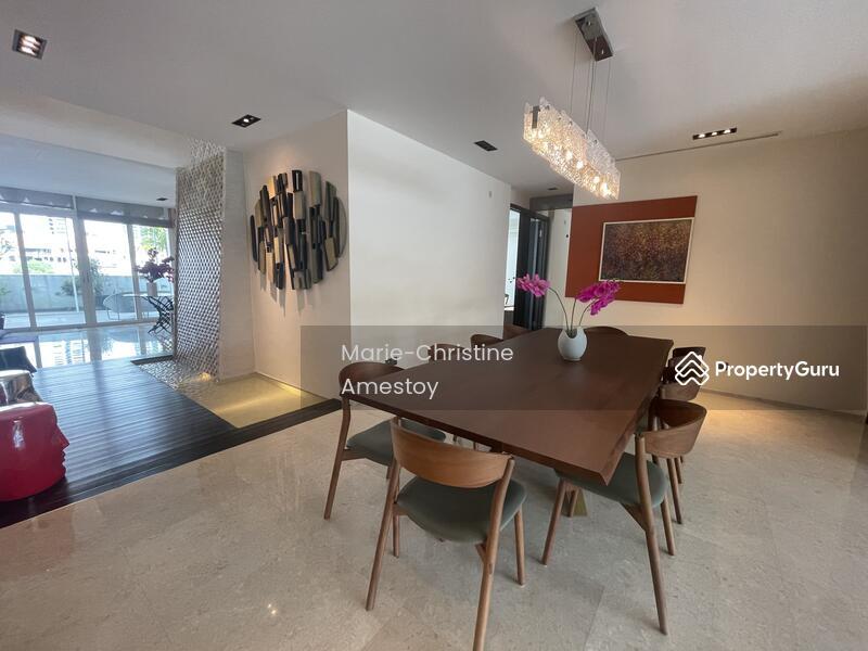 Prop-GPT: Condominium: D10  Gallop Green