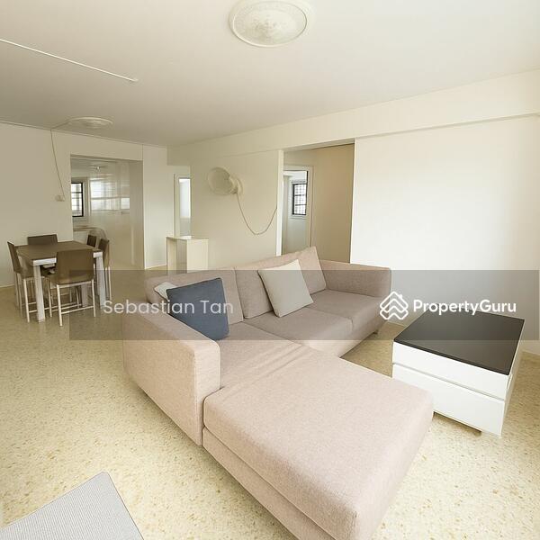 Prop-GPT: HDB Flat: D05  327 Clementi Avenue 5
