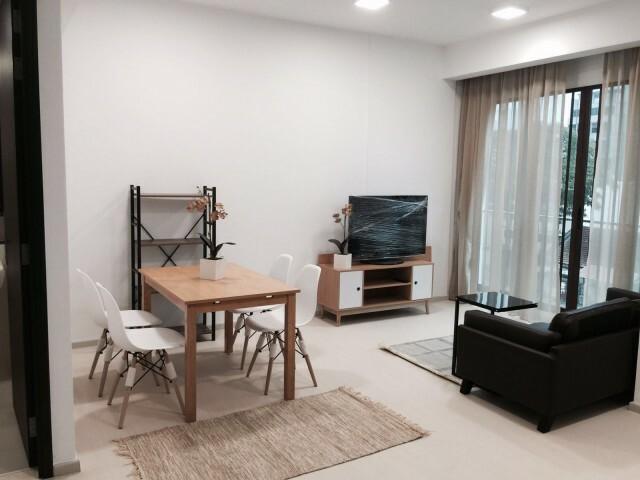 Condominium for Rent: D14, 398664