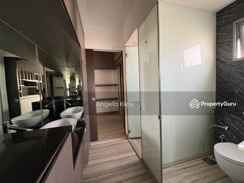 Condominium for Rent: D15, 420000