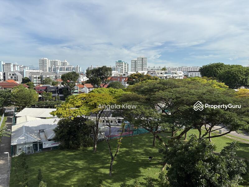 Condominium for Rent: D15, 420000