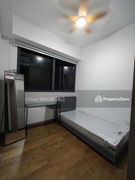 Prop-GPT: Condominium: D05  Parc Clematis