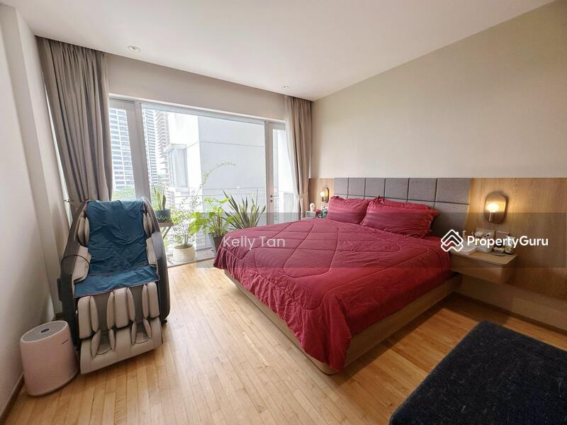 Prop-GPT: Condominium: D10  The Levelz
