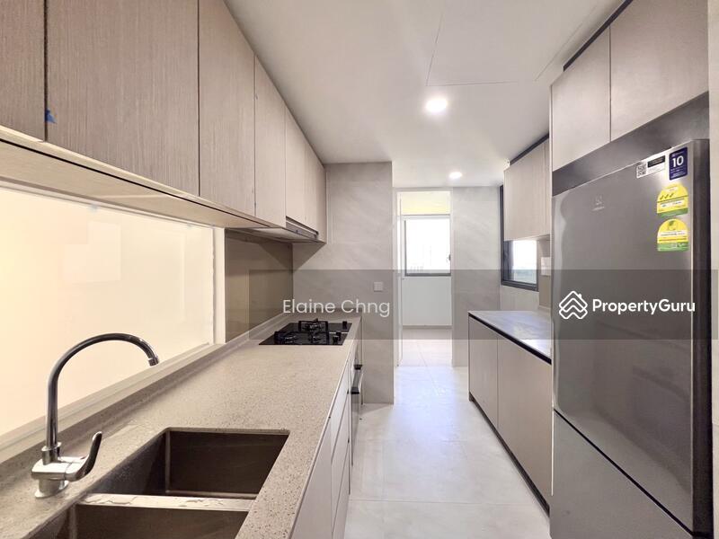 Condominium for Rent, Penrose, SGD 6,950 | 99-year lease