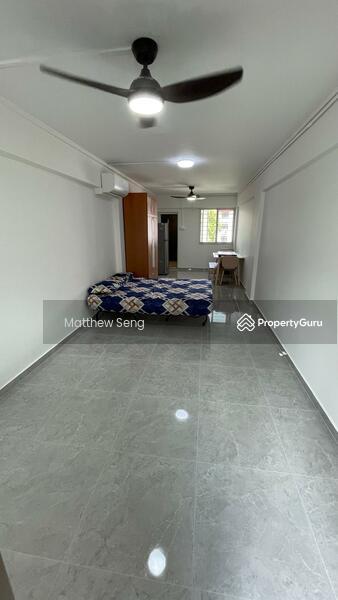 HDB Flat for Rent, 484 Tampines Street 43, SGD 1,950 | 99-year lease