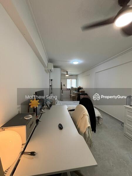 HDB Flat for Rent, 484 Tampines Street 43, SGD 1,950 | 99-year lease