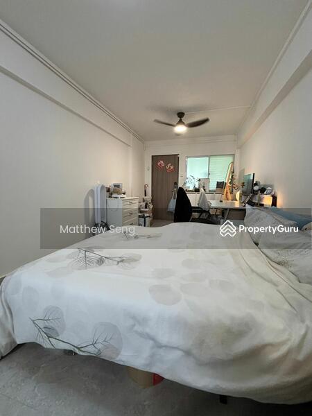 HDB Flat for Rent, 484 Tampines Street 43, SGD 1,950 | 99-year lease
