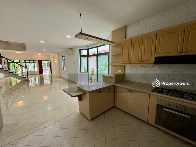 Semi-Detached for Rent: D16, 486360
