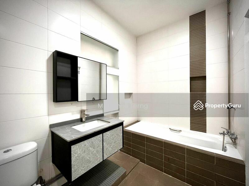Corner Terrace for Rent, Serangoon Garden Estate Renovated Corner Terrace near Australian International School Singapore, SGD 6,800 | 999-year lease