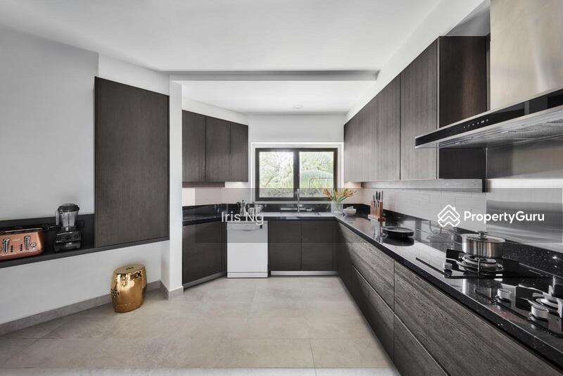 Condominium for Rent: D11, 289843