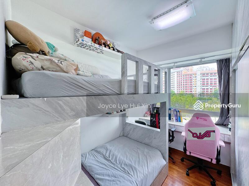 Condominium for Rent: D20, 573975