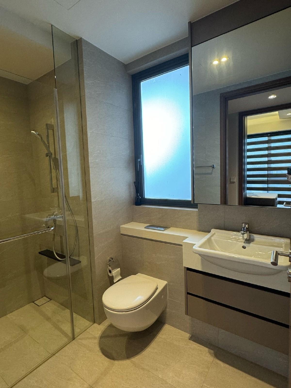 Condominium for Rent, Stirling Residences Condominium For Rent, $7,500, 3 Bed 2 Bath 1,055 sqft $7.11 psf, SGD 7,500 | 99-year Leasehold