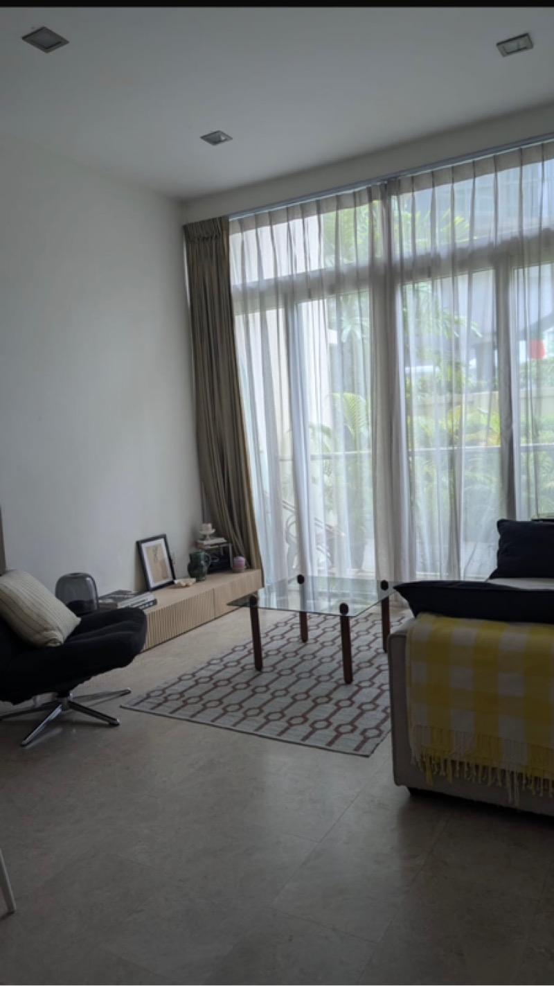 Condominium for Rent: D15, 424968