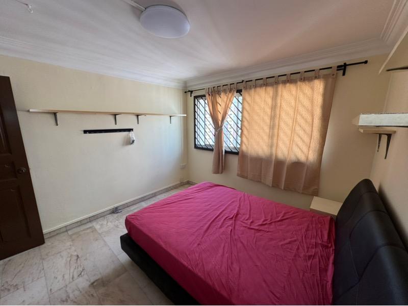 HDB Apartment for Rent, 158 Bishan Street 13 HDB Apartment Room Rental, $600, 1 Bed 1 Bath 1,410 sqft $0.43 psf, SGD 600 | 99-year Leasehold