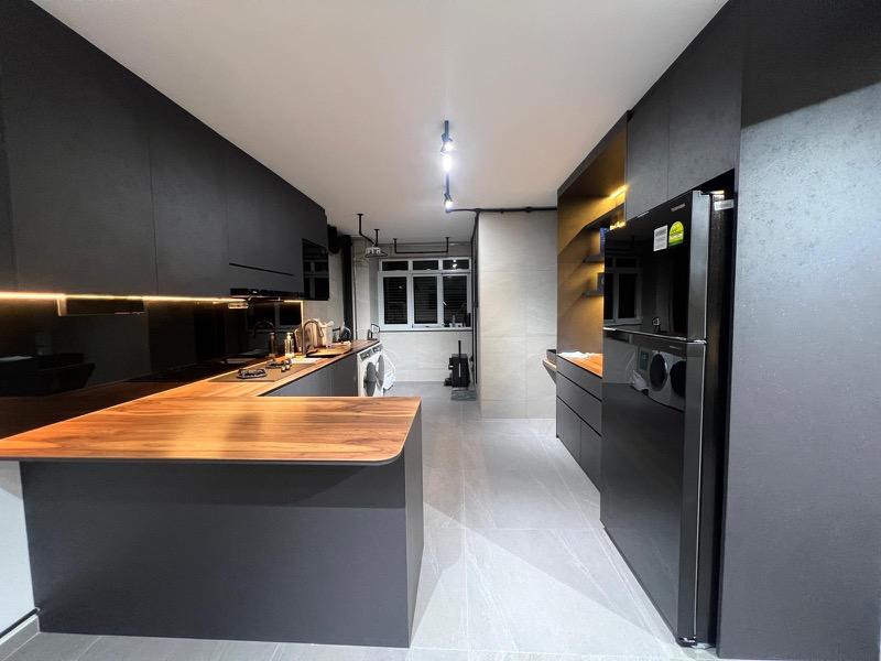 Prop-GPT: HDB Apartment: D27 Yishun 865 Yishun Street 81