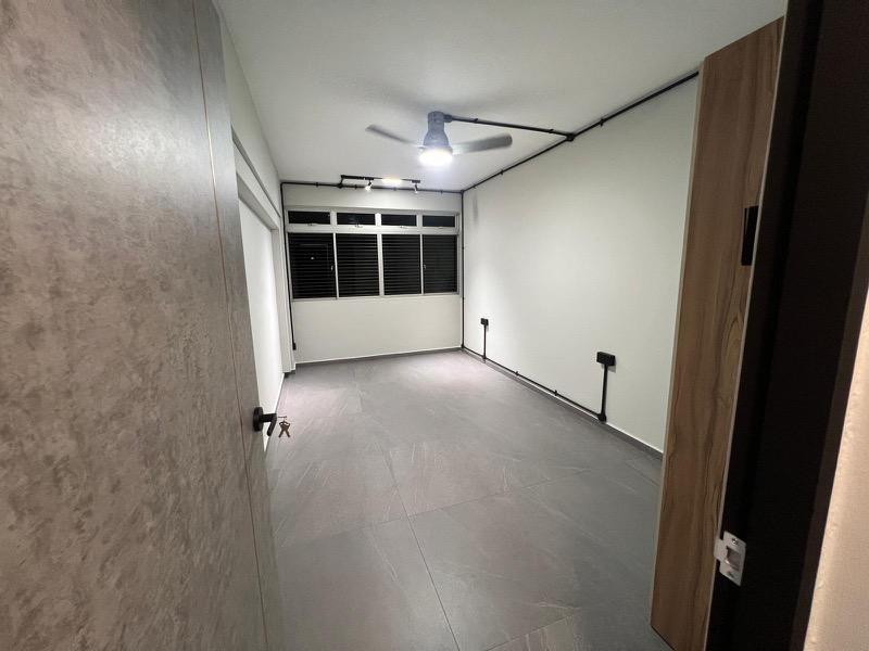 HDB Apartment for Rent, 865 Yishun Street 81 HDB Apartment Room Rental, $900, 1 Bed 161 sqft $5.59 psf, SGD 900 | 99-year Leasehold