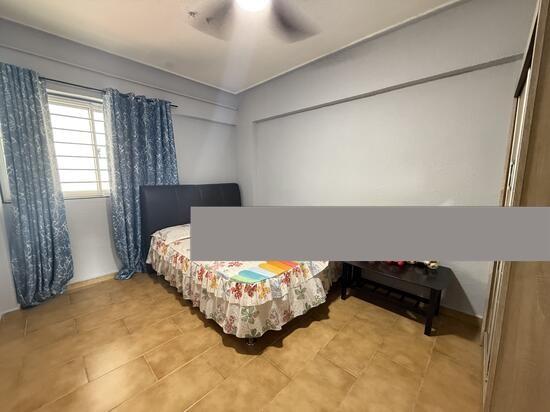 338 Bukit Batok Street 34 HDB Apartment For Rent, $3,500, 3 Bed 2 Bath 904 sqft $3.87 psf