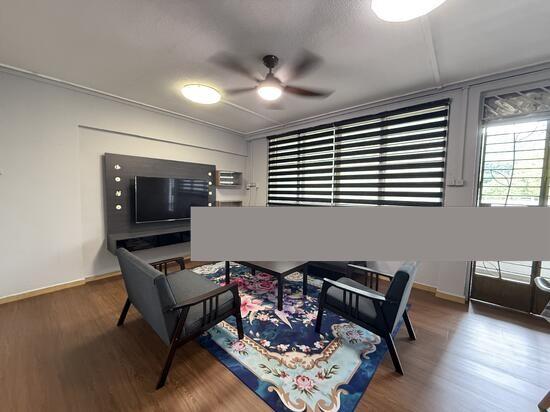 338 Bukit Batok Street 34 HDB Apartment For Rent, $3,500, 3 Bed 2 Bath 904 sqft $3.87 psf