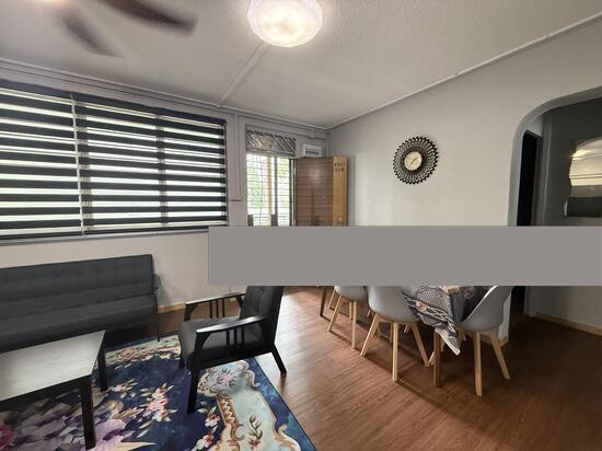 338 Bukit Batok Street 34 HDB Apartment For Rent, $3,500, 3 Bed 2 Bath 904 sqft $3.87 psf