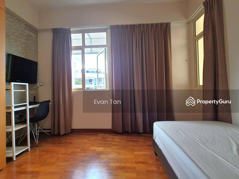 Condominium for Rent, Sims Green, SGD 1,300 | 99-year lease