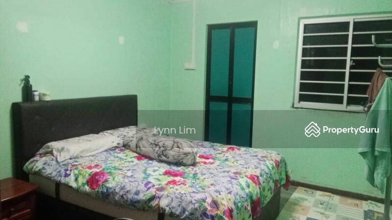 Prop-GPT: HDB Flat: D23 Bukit Batok 408 Bukit Batok West Avenue 4